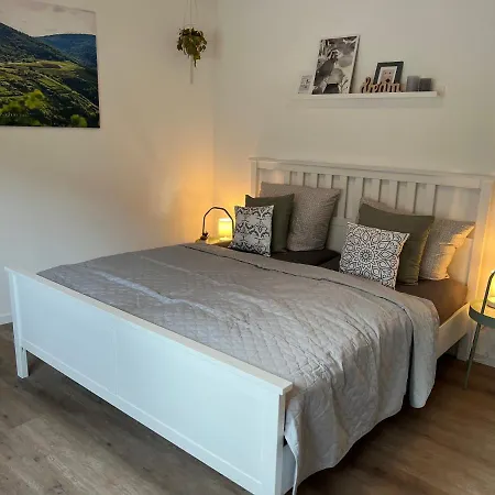 Altstadtflair باد نوينهار اهرفيل