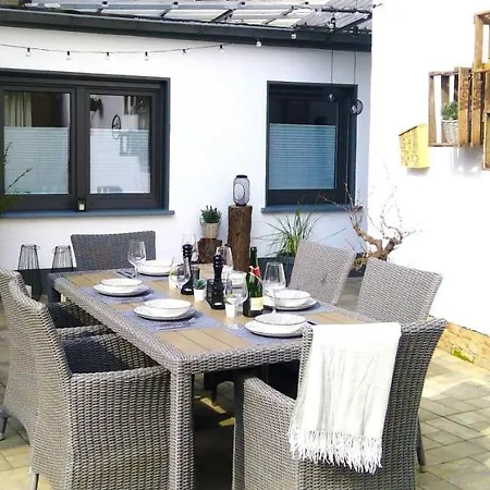 Altstadtflair باد نوينهار اهرفيل